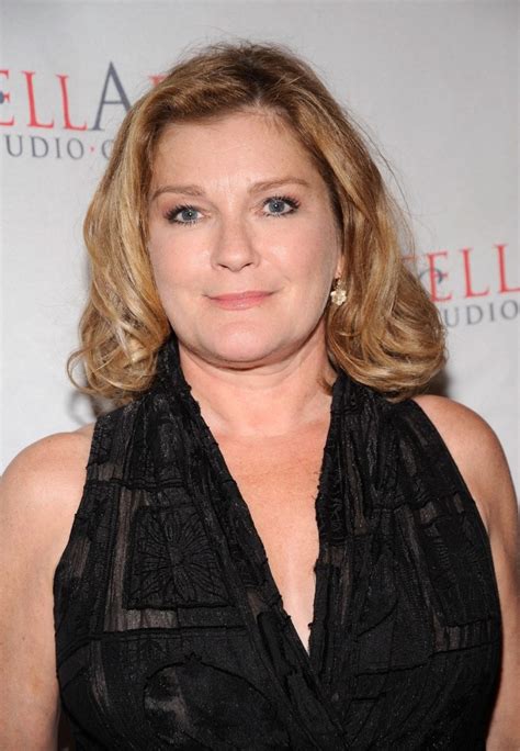 Kate Mulgrew nue. Photos et Vidéos de Kate Mulgrew Nue, Sex。